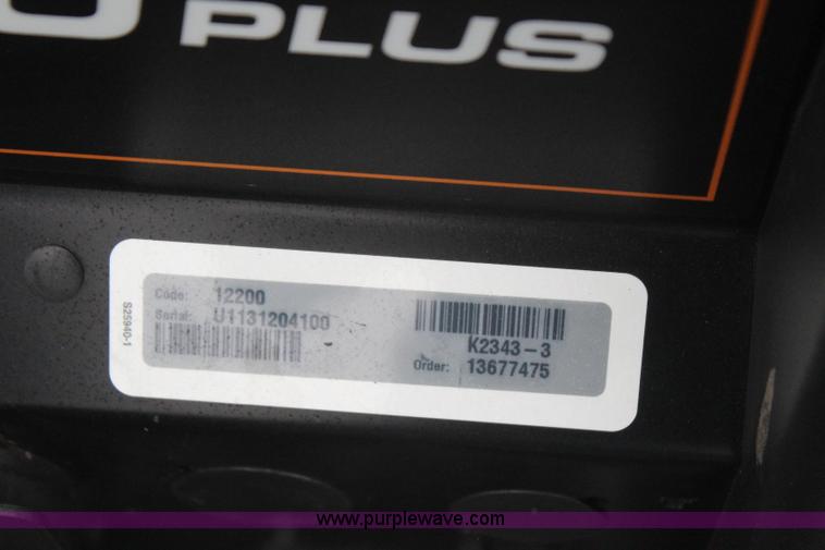 image for item J4433 2000 Ford F750 service truck