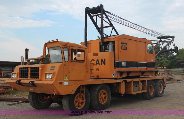 image for item J4451 1969 American 4450 crane truck