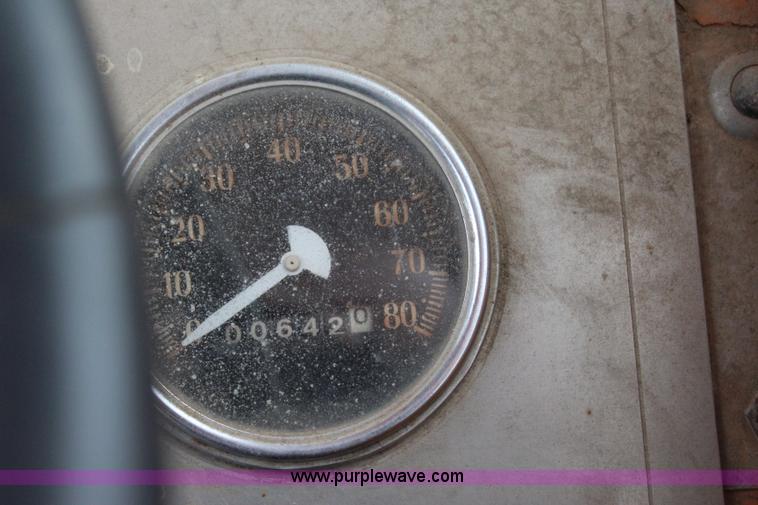 image for item J4451 1969 American 4450 crane truck