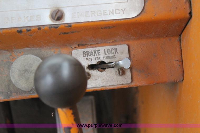 image for item J4451 1969 American 4450 crane truck