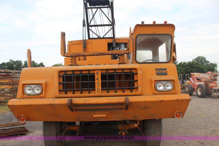 image for item J4451 1969 American 4450 crane truck