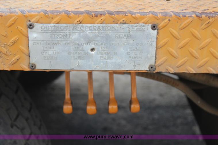 image for item J4451 1969 American 4450 crane truck