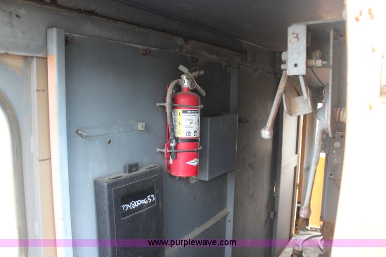 image for item J4451 1969 American 4450 crane truck