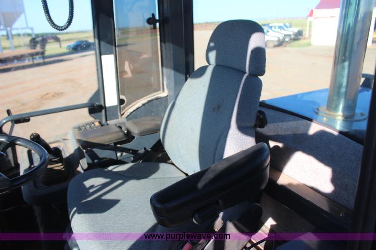 image for item J4472 2007 John Deere 624J wheel loader