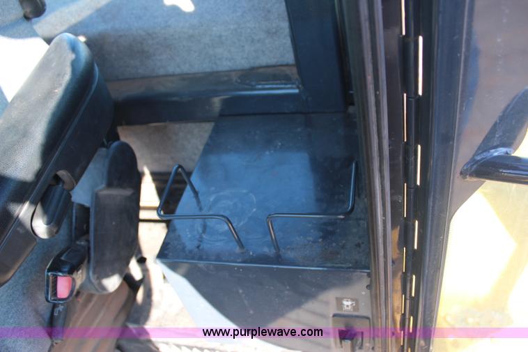 image for item J4472 2007 John Deere 624J wheel loader