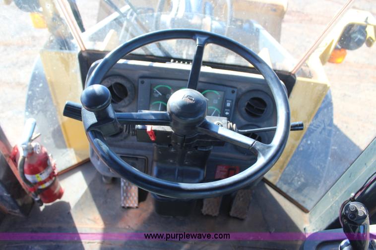 image for item J4472 2007 John Deere 624J wheel loader