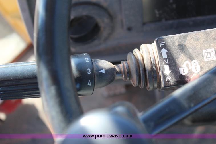 image for item J4472 2007 John Deere 624J wheel loader