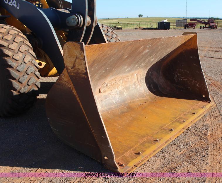 image for item J4472 2007 John Deere 624J wheel loader