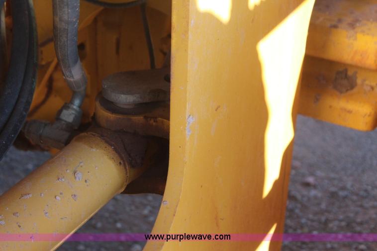 image for item J4472 2007 John Deere 624J wheel loader