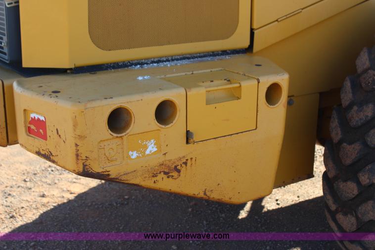 image for item J4472 2007 John Deere 624J wheel loader