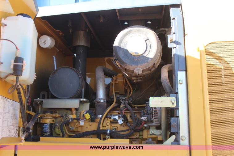 image for item J4472 2007 John Deere 624J wheel loader