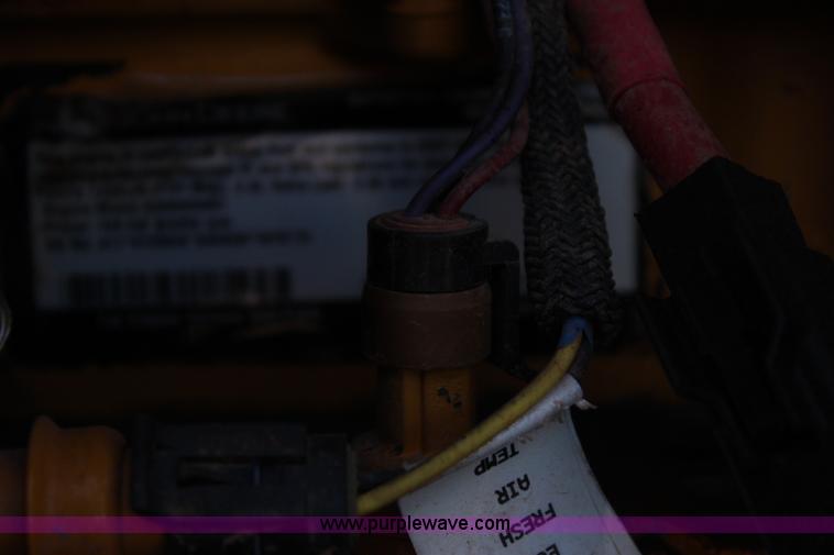 image for item J4472 2007 John Deere 624J wheel loader