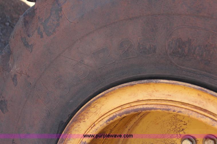 image for item J4472 2007 John Deere 624J wheel loader