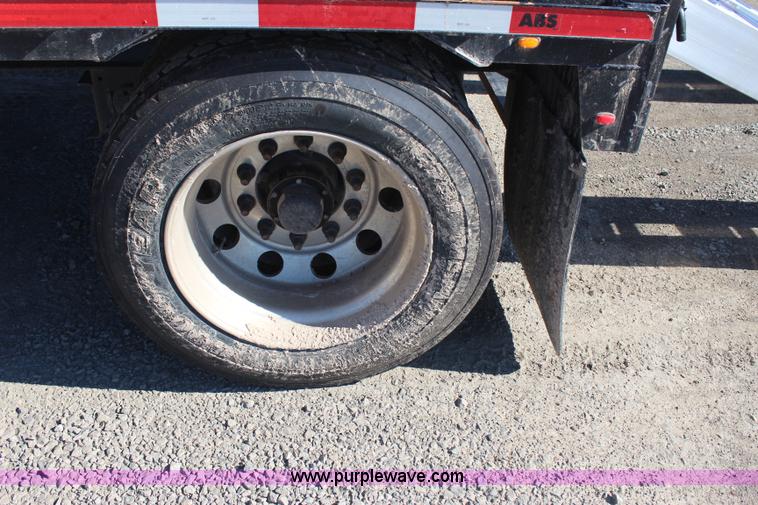 image for item J4473 2014 Fontaine HAVSD12WSA equipment trailer