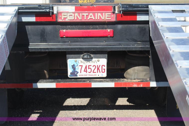 image for item J4473 2014 Fontaine HAVSD12WSA equipment trailer