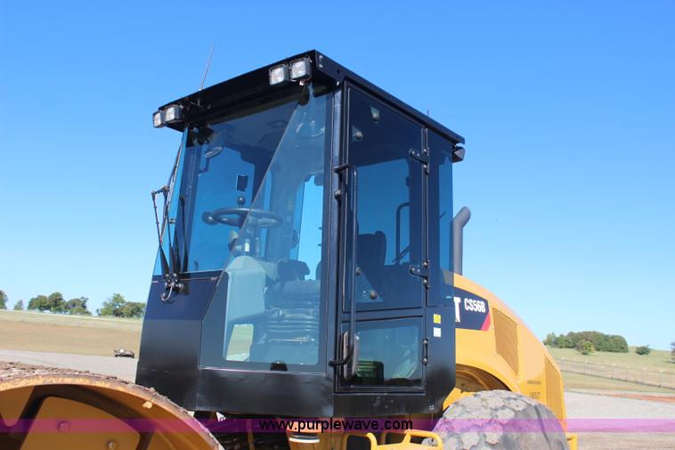 image for item J4474 2013 Caterpillar CS56B single drum roller