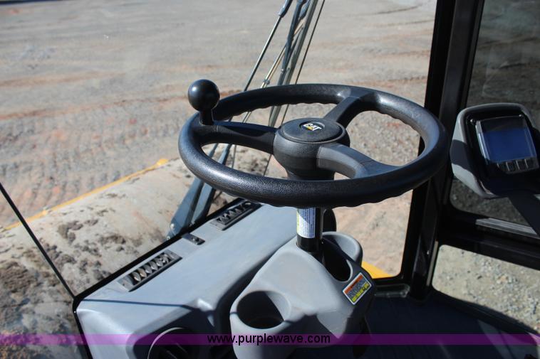 image for item J4474 2013 Caterpillar CS56B single drum roller