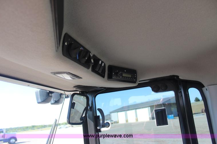 image for item J4474 2013 Caterpillar CS56B single drum roller