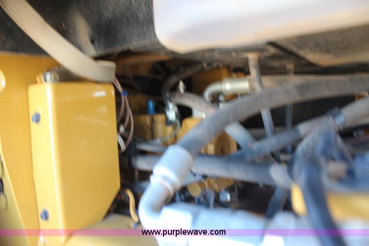 image for item J4474 2013 Caterpillar CS56B single drum roller