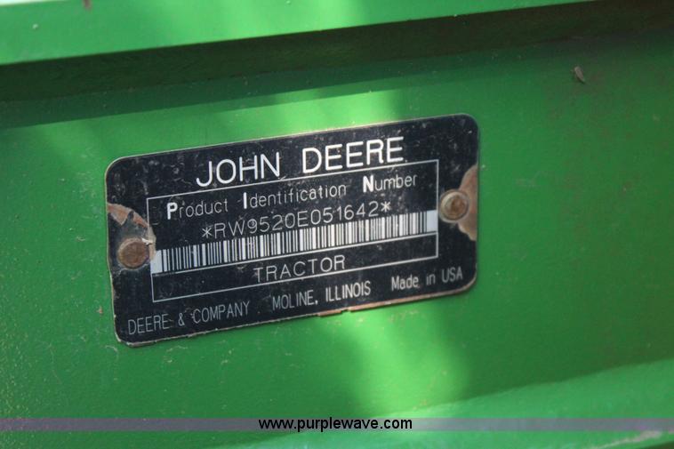 image for item J4475 2007 John Deere 9520 4WD tractor