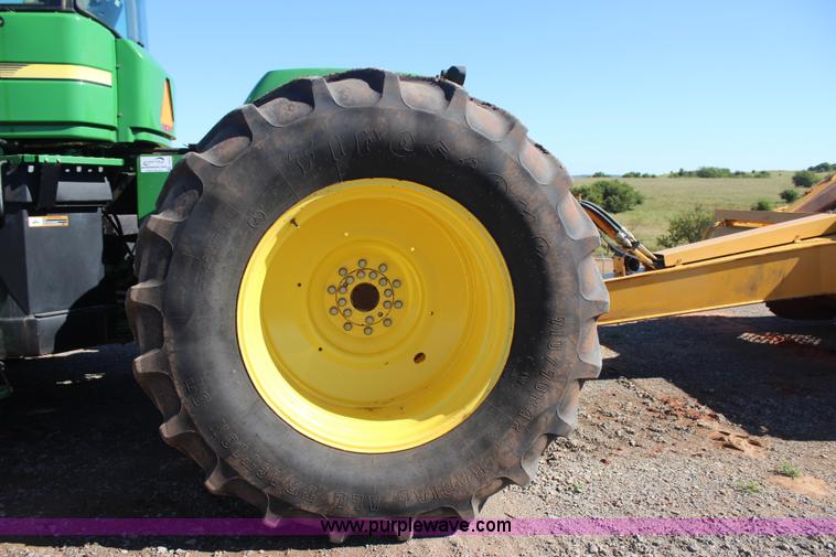 image for item J4475 2007 John Deere 9520 4WD tractor