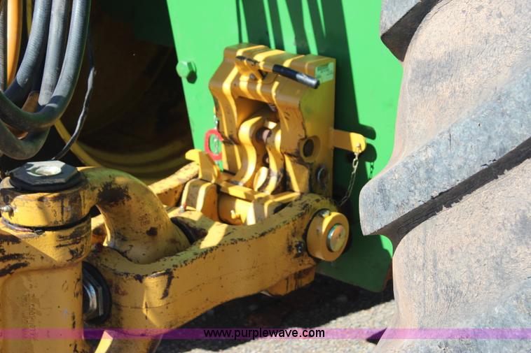 image for item J4476 2005 John Deere 1810E pan scraper