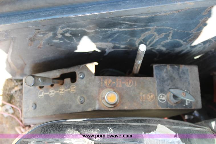 image for item J5765 1985 Fmc Link-belt HSP-8018 rough terrain crane