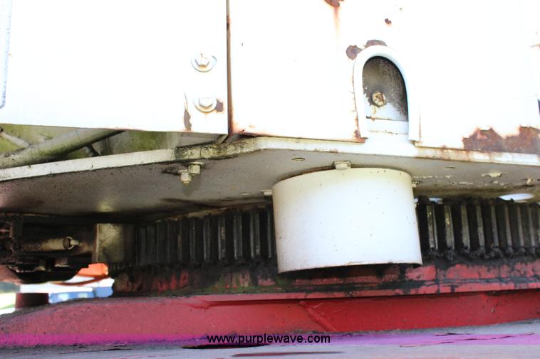 image for item J5765 1985 Fmc Link-belt HSP-8018 rough terrain crane