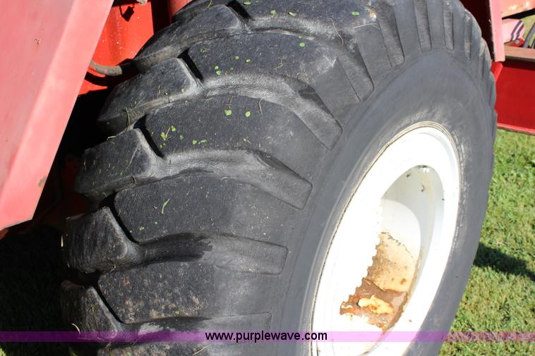 image for item J5765 1985 Fmc Link-belt HSP-8018 rough terrain crane