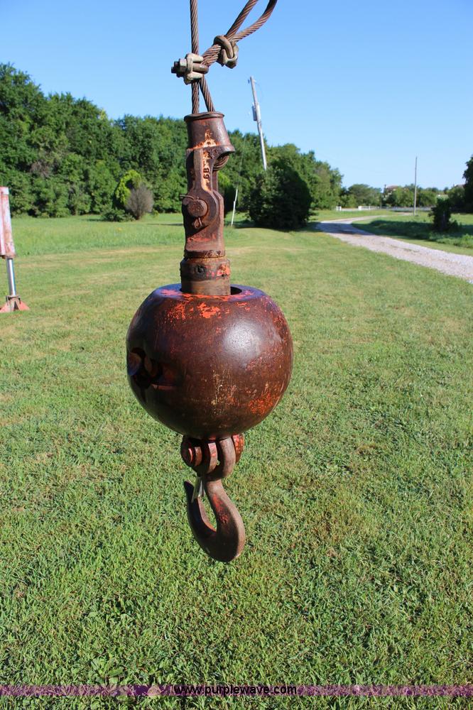 image for item J5765 1985 Fmc Link-belt HSP-8018 rough terrain crane