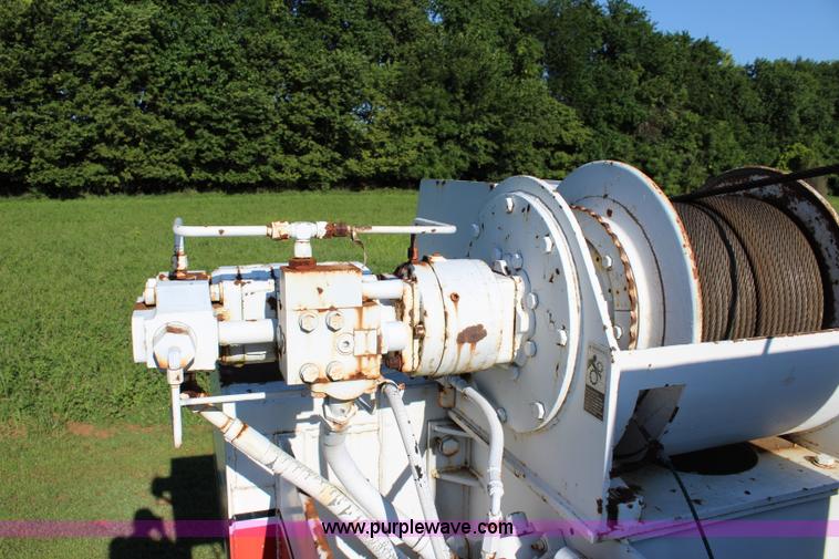 image for item J5765 1985 Fmc Link-belt HSP-8018 rough terrain crane