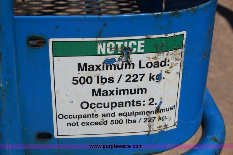 image for item J7768 2001 Genie Z-34/22 boom lift