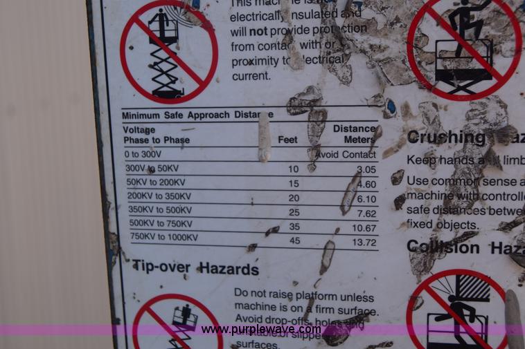 image for item J7769 Genie GS-1930 scissor lift