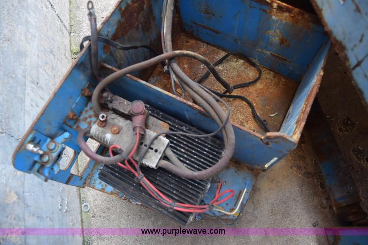 image for item J7769 Genie GS-1930 scissor lift