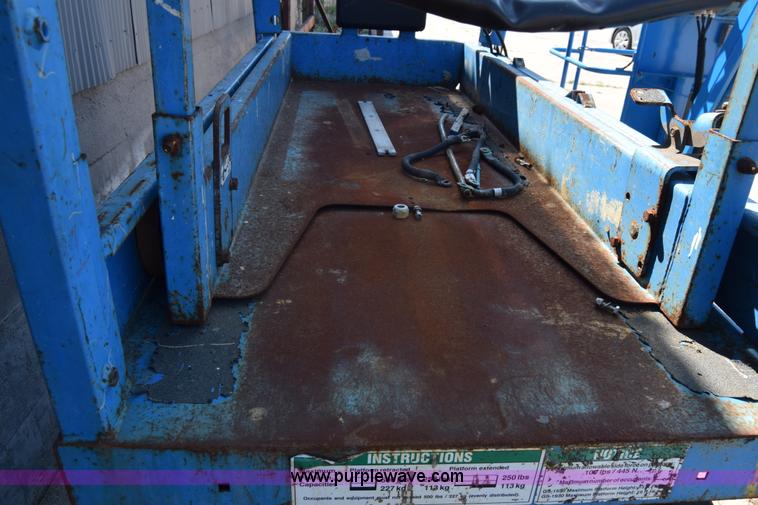 image for item J7769 Genie GS-1930 scissor lift