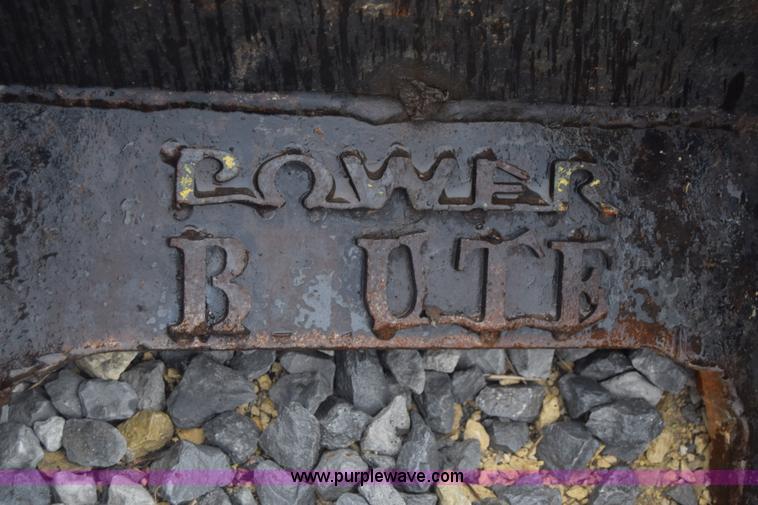 image for item J8141 Amulet excavator thumb