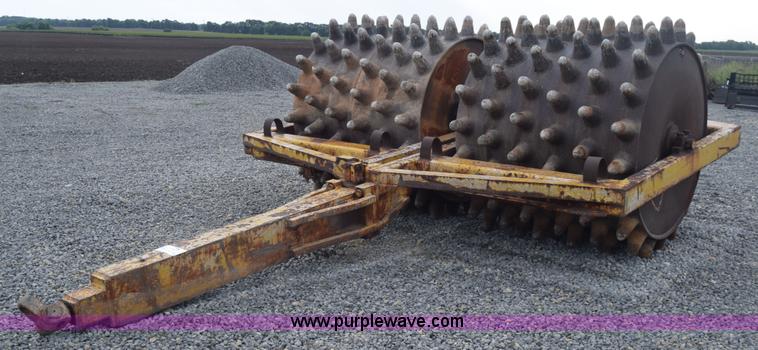 image for item J8186 Padfoot double drum roller