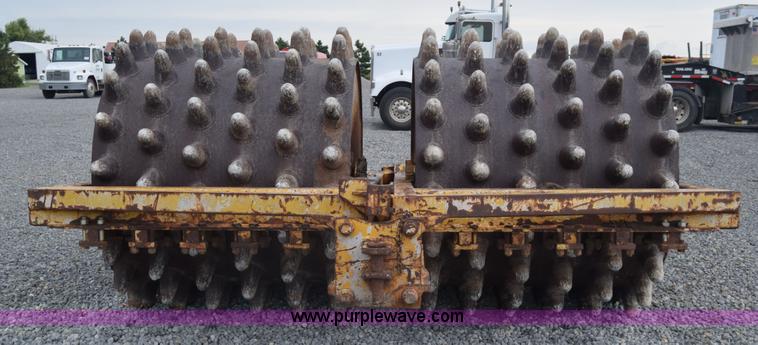 image for item J8186 Padfoot double drum roller