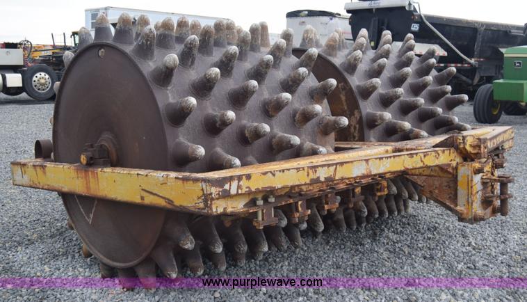 image for item J8186 Padfoot double drum roller
