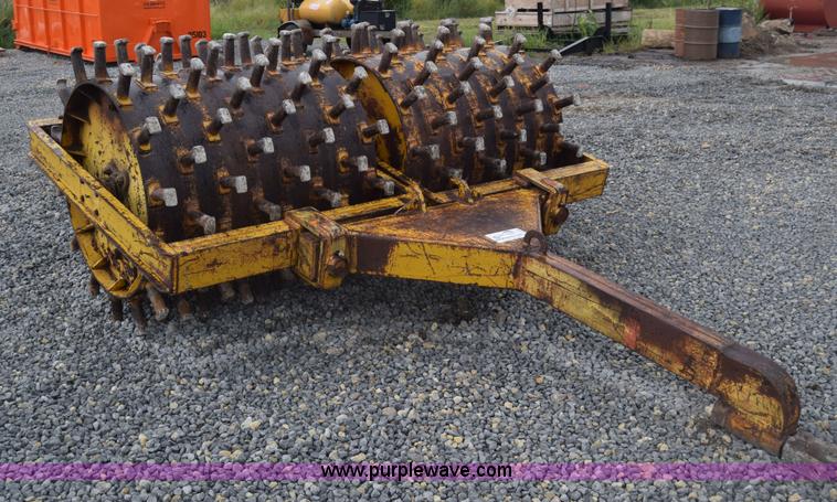 image for item J8187 Padfoot double drum roller