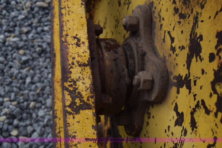 image for item J8187 Padfoot double drum roller