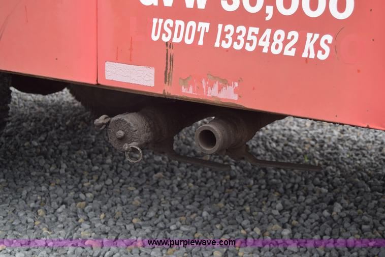 image for item J8188 1985 Ford F700 fuel truck