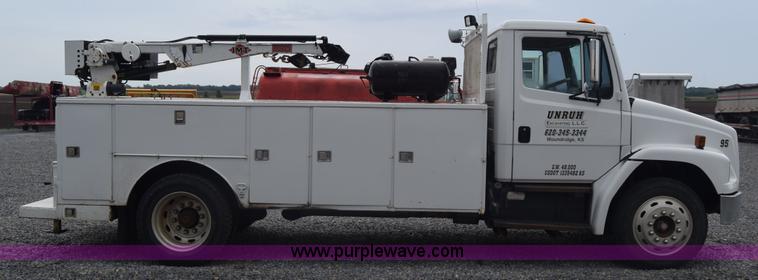 image for item J8192 1993 Freightliner FL70 service truck with crane