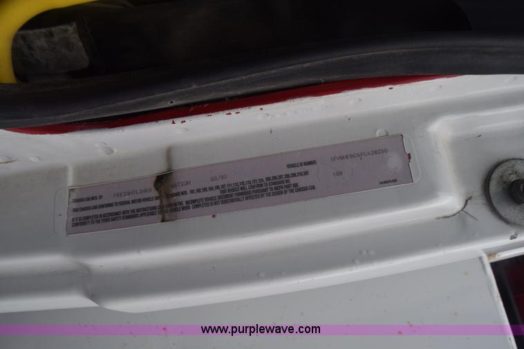 image for item J8192 1993 Freightliner FL70 service truck with crane