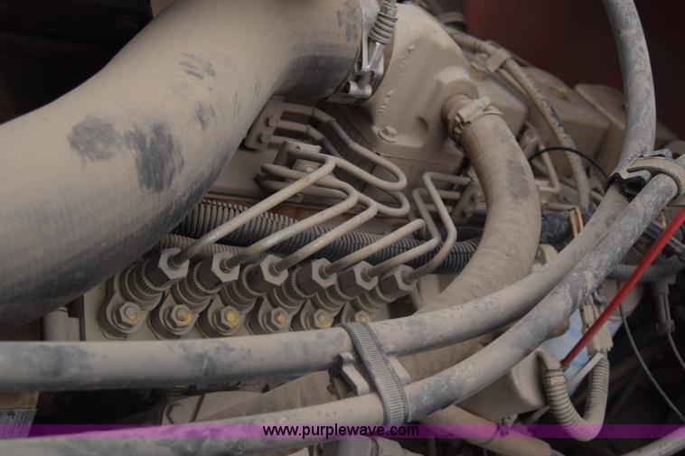 image for item J8192 1993 Freightliner FL70 service truck with crane