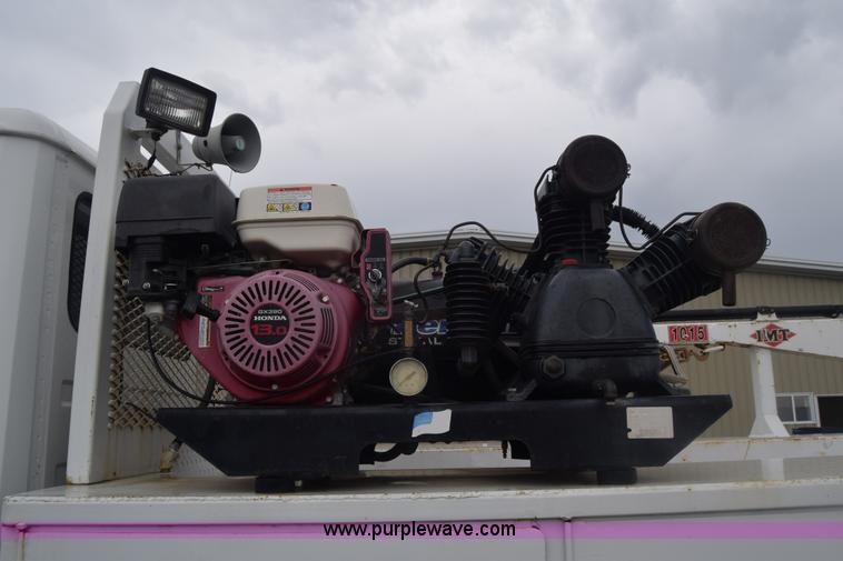 image for item J8192 1993 Freightliner FL70 service truck with crane