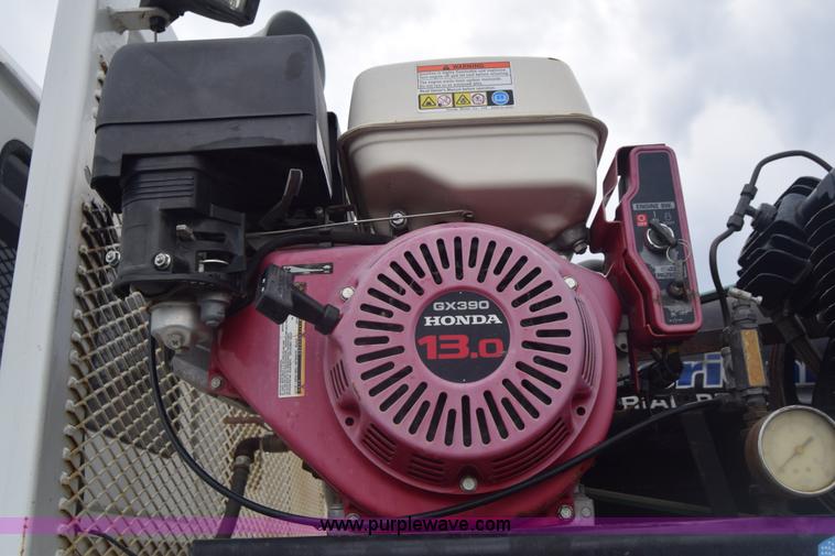 image for item J8192 1993 Freightliner FL70 service truck with crane