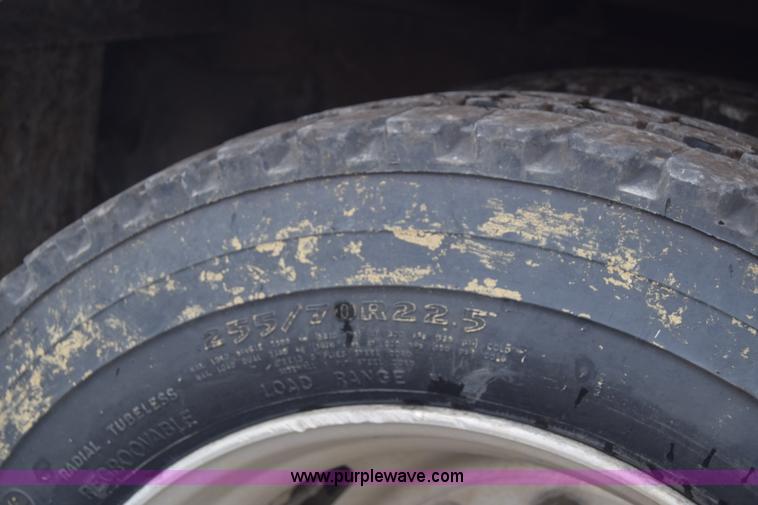 image for item J8192 1993 Freightliner FL70 service truck with crane