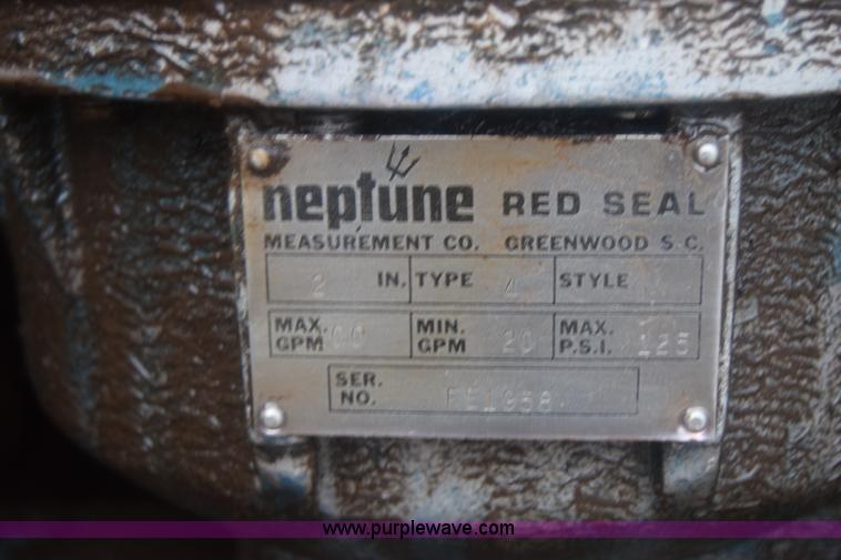 image for item J8193 1984 Ford F800 fuel truck