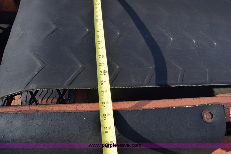 image for item J8194 1960 Universal 880 Junior rock crusher